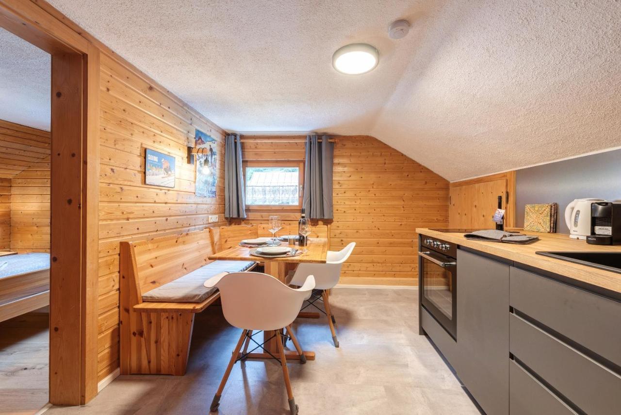 Chalet Stanzertal Strengen Exterior photo